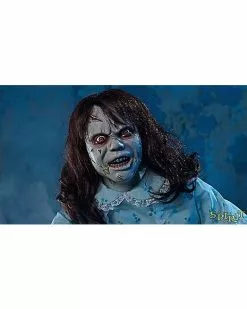5 Ft Regan Animatronic - The Exorcist 17 5 Ft Regan Animatronic - The Exorcist -Halloween Store 01570639 AVS