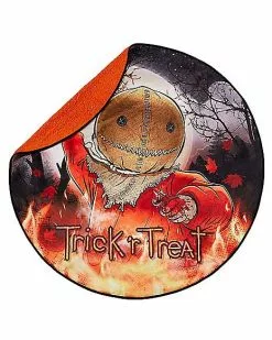 Round Sam Fleece Blanket - Trick 'r Treat -Halloween Store 01591981 b